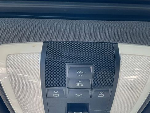 Used 2009 Mercedes-Benz C 300 4MATIC Sedan image 34