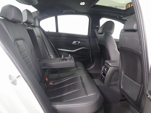 Used 2022 BMW 330i xDrive Sedan w/ M Sport Package image 14