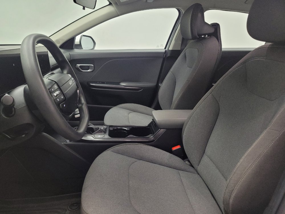 Used 2025 Kia K4 FWD image 17