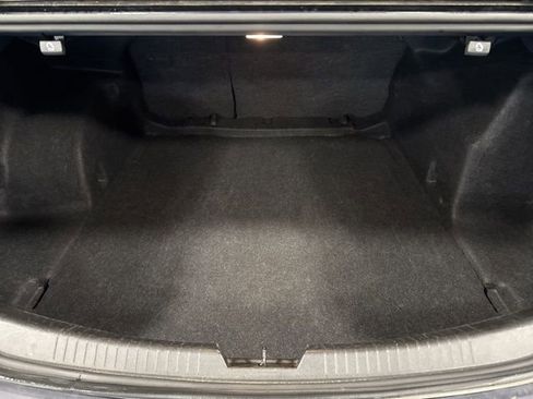 Used 2025 Chevrolet Malibu LT image 32