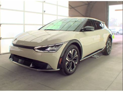 Used 2023 Kia EV6 Wind AWD/4WD image 1