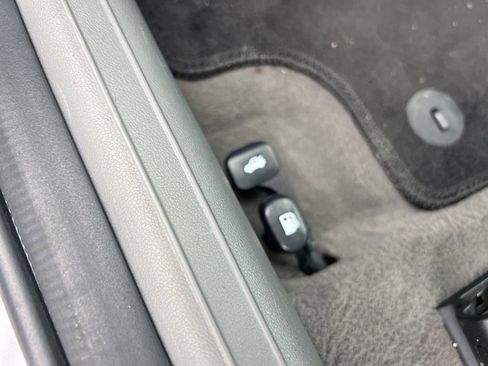 Used 2023 Hyundai Elantra SEL w/ Convenience Package image 22