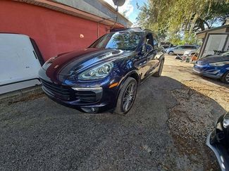 Used 2018 Porsche Cayenne Platinum Edition video 1