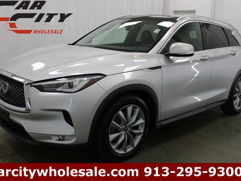 Used 2020 INFINITI QX50 Luxe w/ Navigation Package image 1