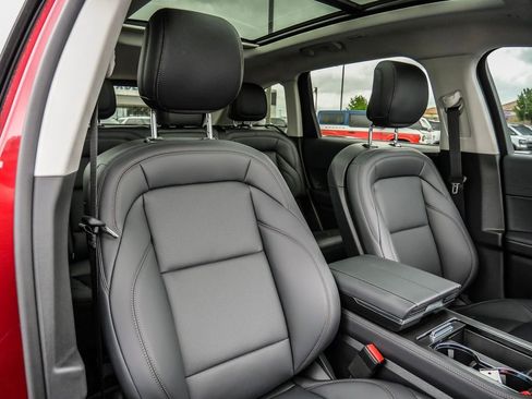 New 2026 Lincoln Nautilus Premier w/ Equipment Group 102A image 15