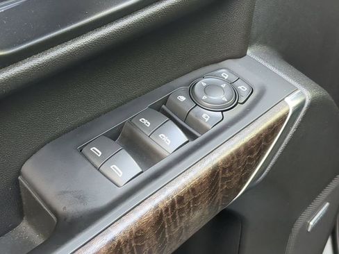 Used 2022 GMC Sierra 1500 Denali image 25