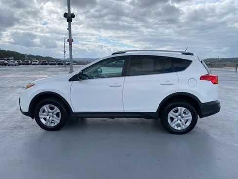 Used 2013 Toyota RAV4 LE AWD/4WD image 5