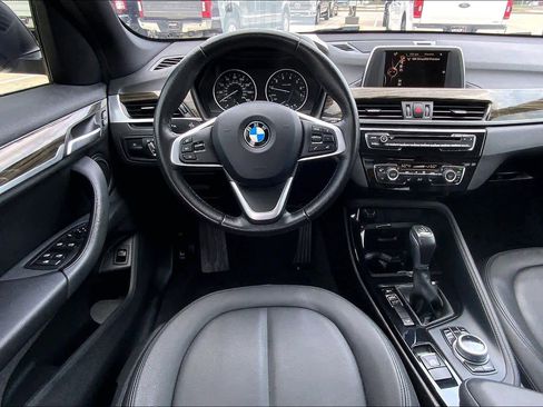 Used 2016 BMW X1 xDrive28i AWD/4WD image 6