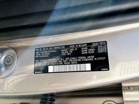 Used 2023 Volvo XC40 B4 Plus w/ Protection Package Premier image 43