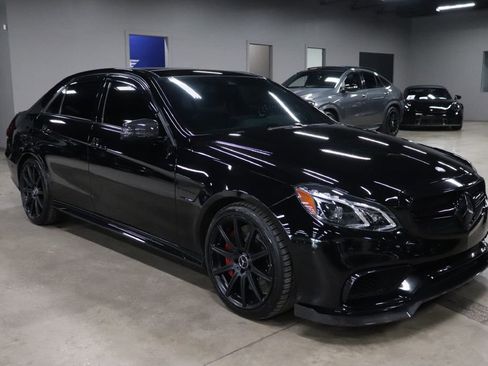 Used 2015 Mercedes-Benz E 63 AMG S-Model image 8