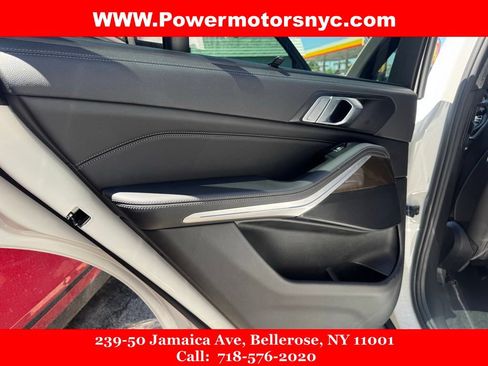 Used 2022 BMW X5 sDrive40i w/ Executive Package RWD image 36