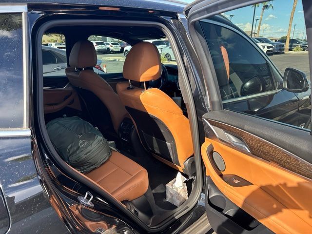 Used 2024 BMW X3 xDrive30i w/ Premium Package AWD/4WD image 11