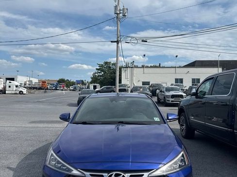 Used 2020 Hyundai Elantra Sport w/ Cargo Package (C1) FWD image 1