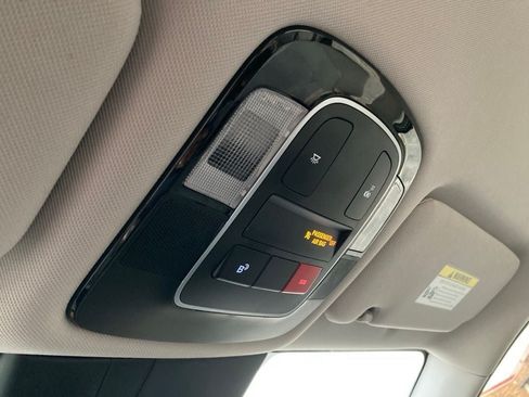Used 2025 Hyundai Sonata SEL FWD image 27