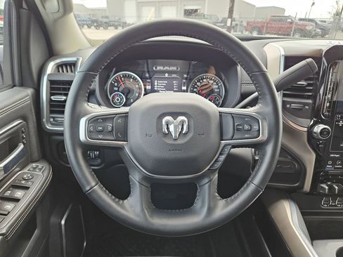Used 2024 RAM 2500 Laramie image 20