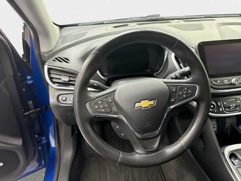Used 2017 Chevrolet Volt Premier w/ Driver Confidence II Package FWD image 11