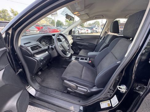 Used 2016 Honda CR-V SE image 29