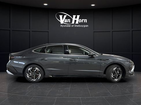 New 2026 Hyundai Sonata SEL AWD/4WD image 8