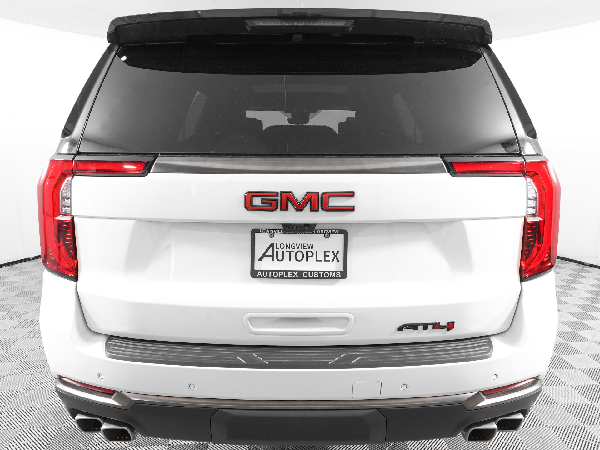 Used 2026 GMC Yukon AT4 Ultimate AWD/4WD image 7