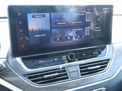 New 2025 Nissan Altima 2.5 SV w/ SV Special Edition Package image 3