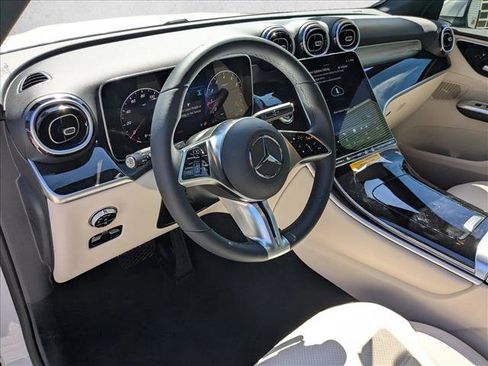 New 2026 Mercedes-Benz GLC 300 4MATIC image 3