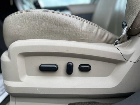 Used 2013 Ford Edge SEL image 40