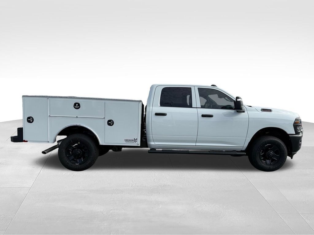 New 2026 RAM 2500 Tradesman AWD/4WD image 28