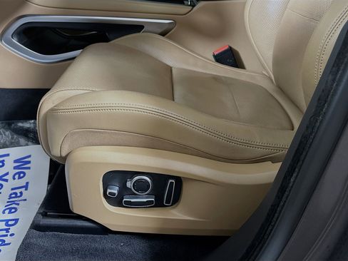 Used 2023 Jaguar F-PACE S image 20