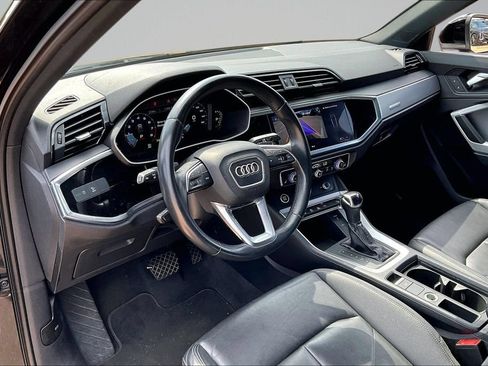 Used 2023 Audi Q3 2.0T Premium AWD/4WD image 13