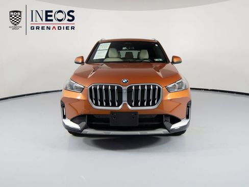 Used 2025 BMW X1 xDrive28i w/ Convenience Package AWD/4WD image 2