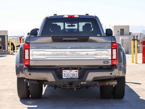 Certified 2022 Ford F350 Limited AWD/4WD image 5
