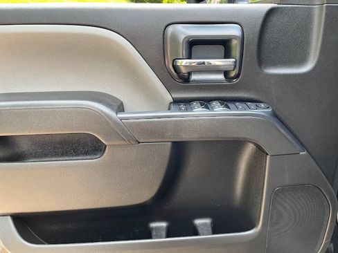 Used 2019 Chevrolet Silverado 2500 W/T w/ WT Convenience Package AWD/4WD image 6