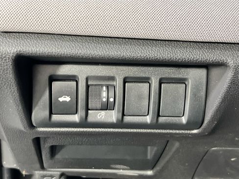 Used 2023 Subaru Legacy Premium image 10