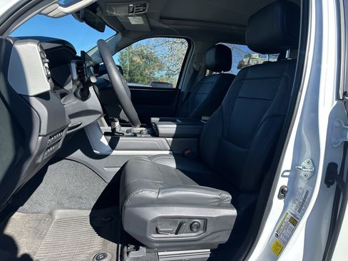 Used 2024 Toyota Tundra Limited image 10