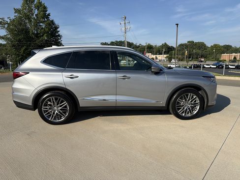 Certified 2024 Acura MDX SH-AWD w/ Advance Package image 31