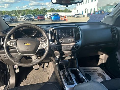 Used 2020 Chevrolet Colorado LT RWD image 8