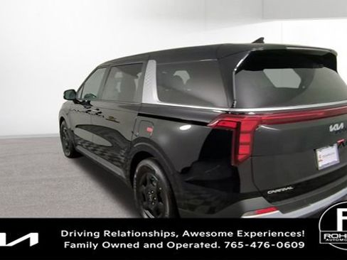 New 2026 Kia Carnival image 8