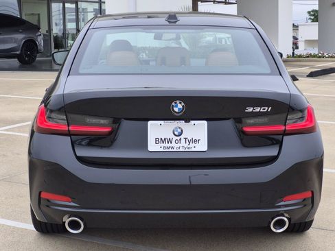 New 2026 BMW 330i Sedan w/ Premium Package RWD image 5