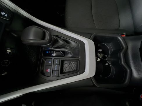Used 2023 Toyota RAV4 XLE FWD image 25