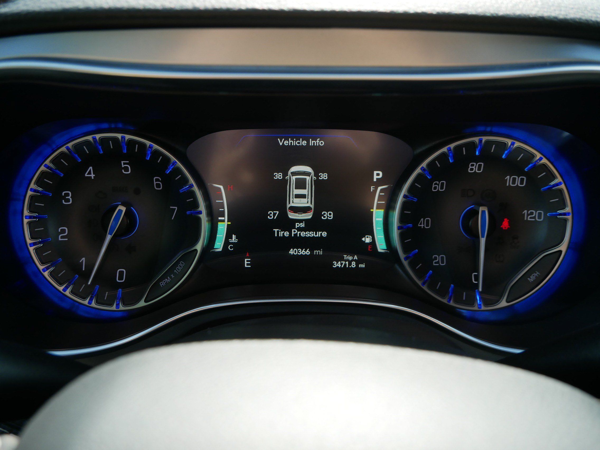 Used 2026 Chrysler Pacifica Limited w/ S Appearance Package FWD image 25