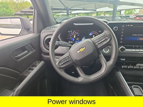 Used 2026 Chevrolet Colorado W/T RWD image 17