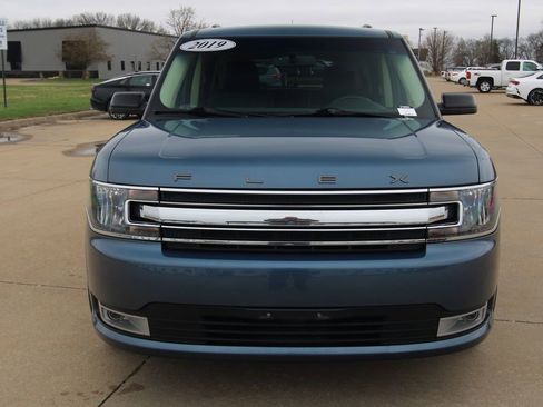 Used 2019 Ford Flex SEL w/ Equipment Group 202A image 2
