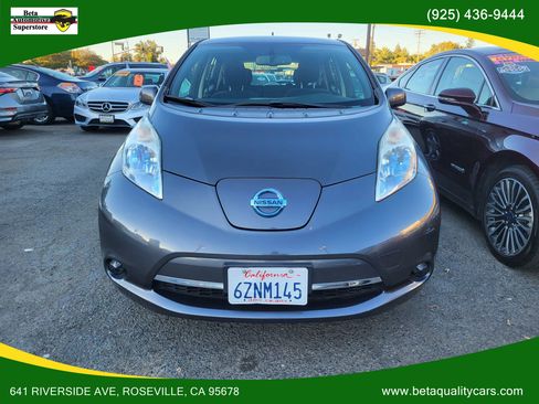Used 2013 Nissan Leaf SV image 3