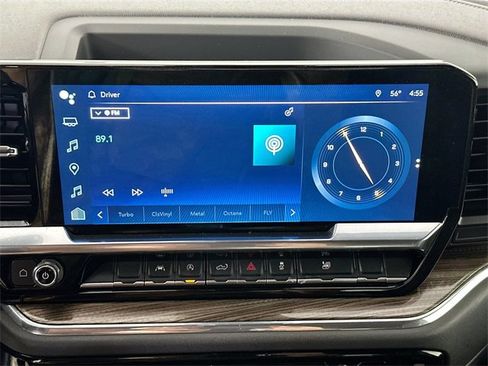 Used 2023 Chevrolet Silverado 1500 LT image 11