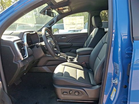 New 2025 GMC Canyon Elevation w/ Convenience Package image 6