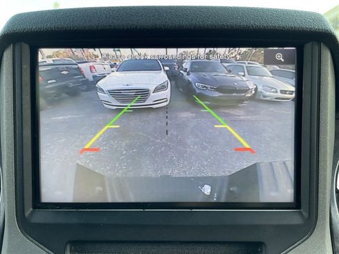 Used 2013 Ford F250 Platinum w/ FX4 Off Road Pkg image 33