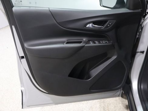 Used 2019 Chevrolet Equinox LT image 13