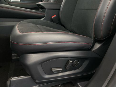 New 2026 Ford Explorer ST w/ Sun And Sound Package image 17