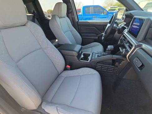 New 2026 Toyota Tacoma SR5 image 10