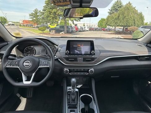 Certified 2023 Nissan Altima 2.5 SV AWD/4WD image 16